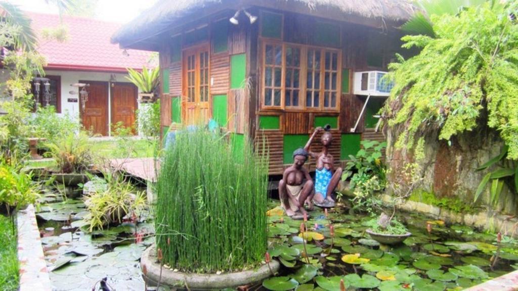 푸에르토프린세사 The Lotus Garden B&B 외부 사진