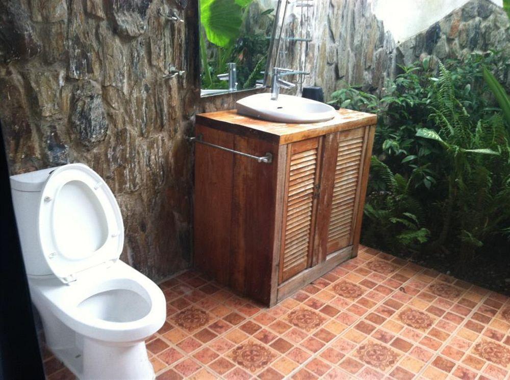 푸에르토프린세사 The Lotus Garden B&B 외부 사진