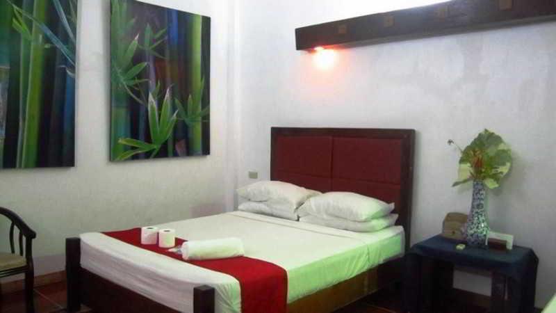 푸에르토프린세사 The Lotus Garden B&B 외부 사진