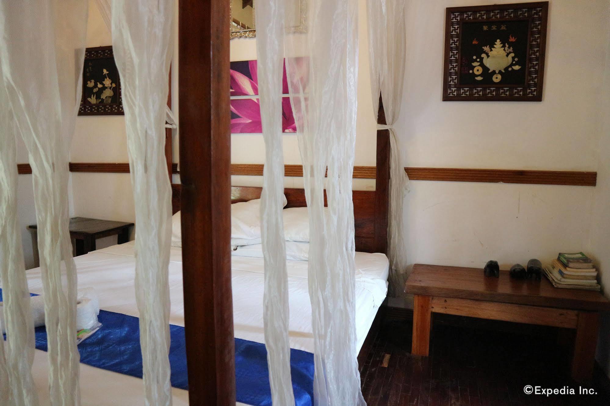 푸에르토프린세사 The Lotus Garden B&B 외부 사진