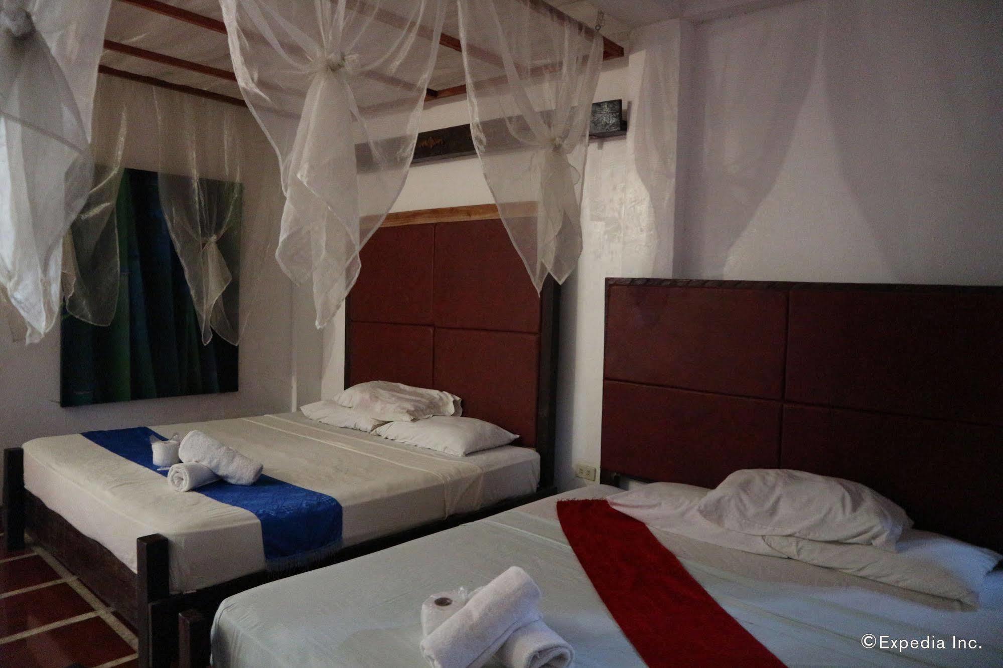 푸에르토프린세사 The Lotus Garden B&B 외부 사진