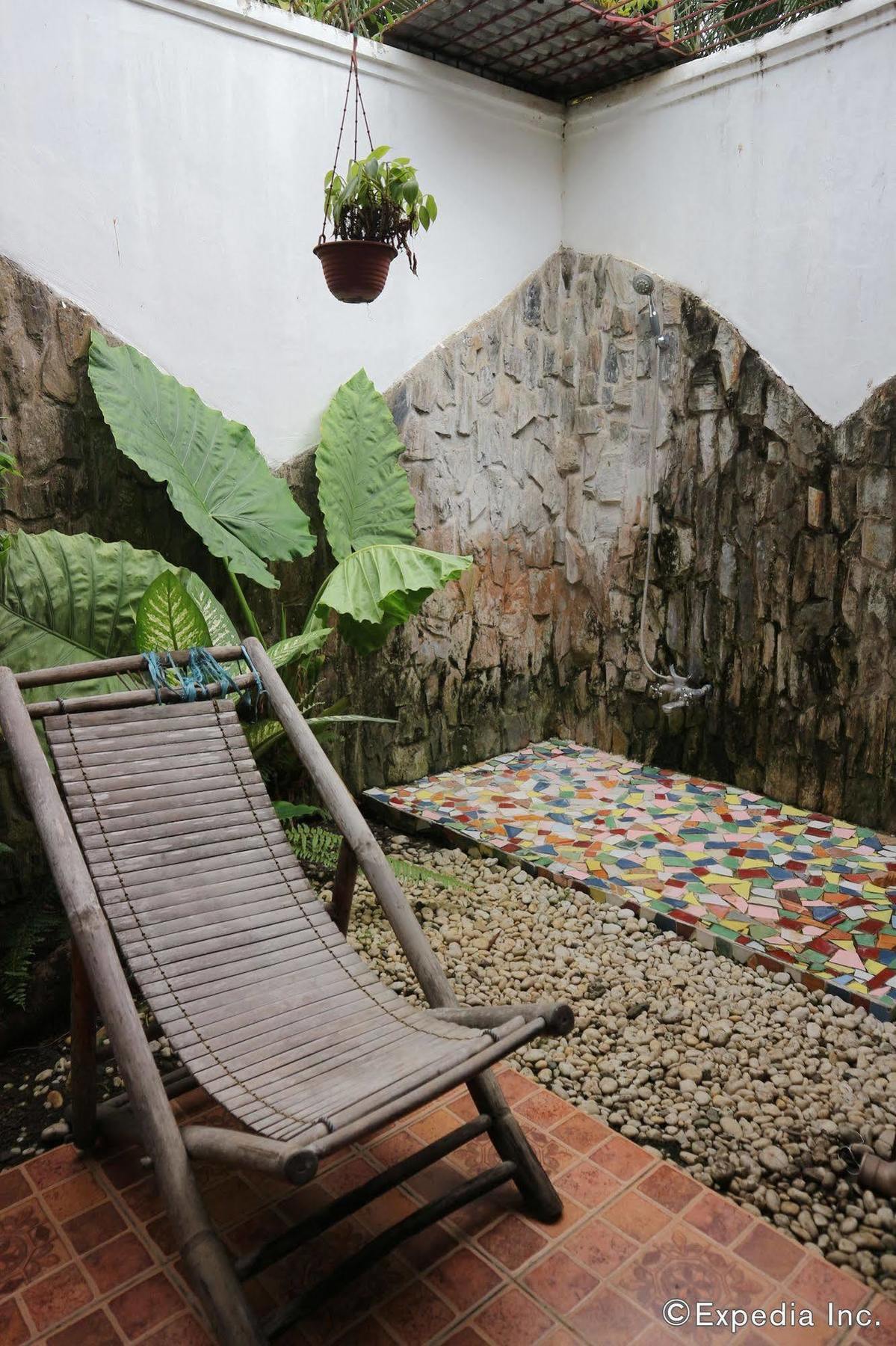 푸에르토프린세사 The Lotus Garden B&B 외부 사진