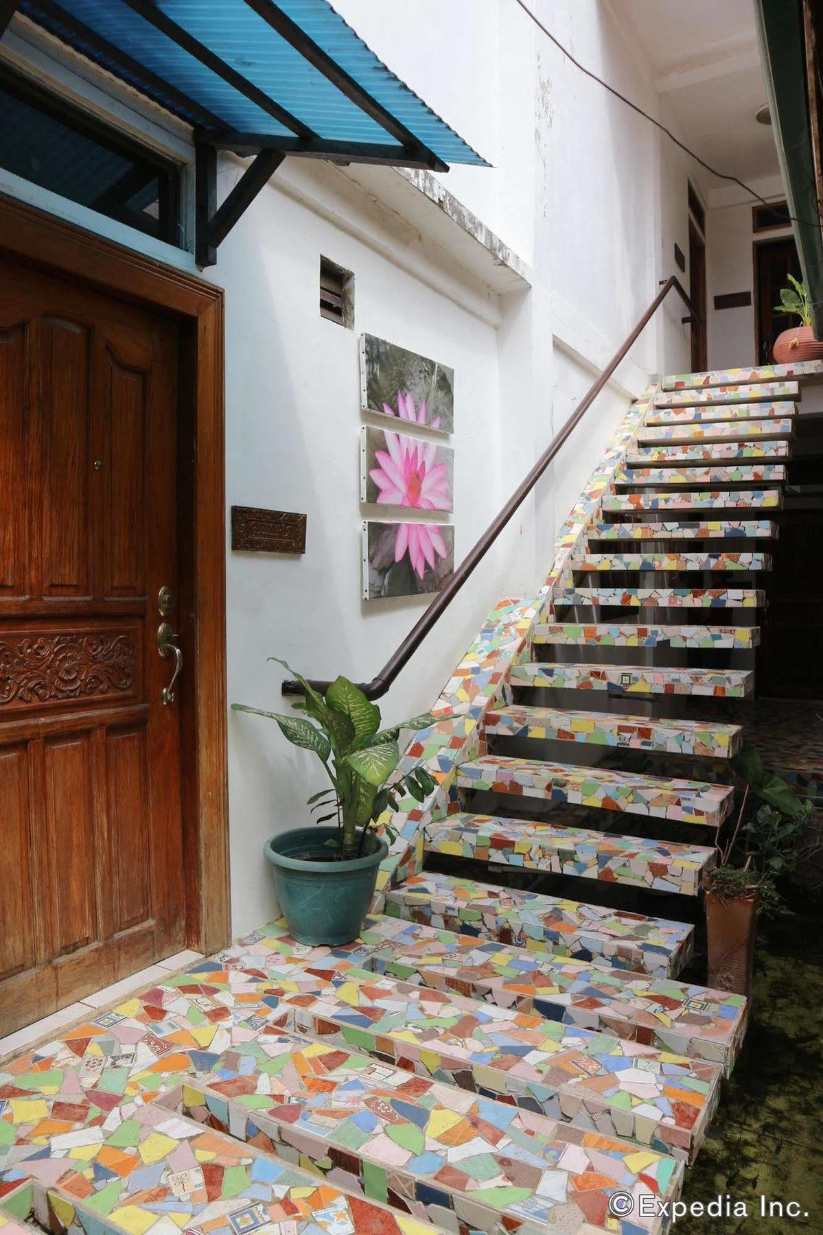 푸에르토프린세사 The Lotus Garden B&B 외부 사진